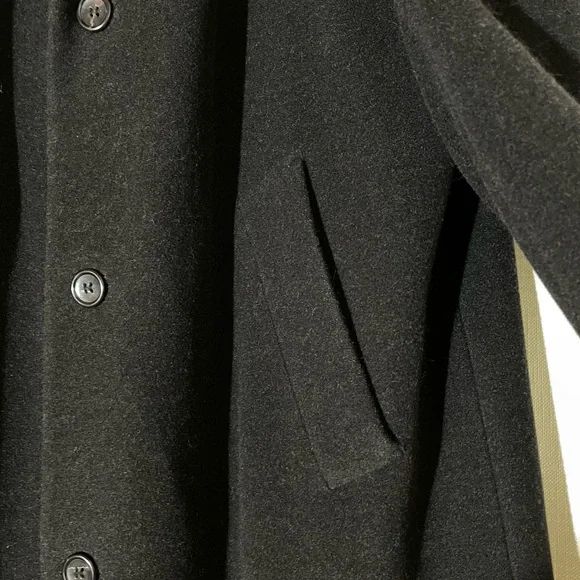 Vintage Hugo Boss Men’s Pure Wool Coat Made in Italy Size 38R